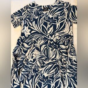 XL Blue Floral Maxi Dress With Pockets Boho Tiered Short Sleeve